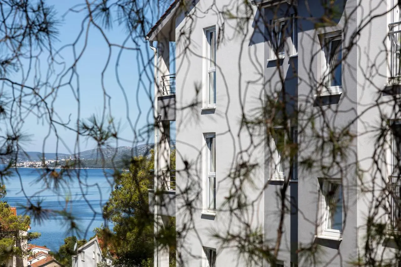 Villa Palavra Trogir 0*,  Croatia