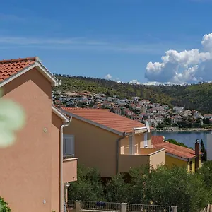 Cesarica Apartment
